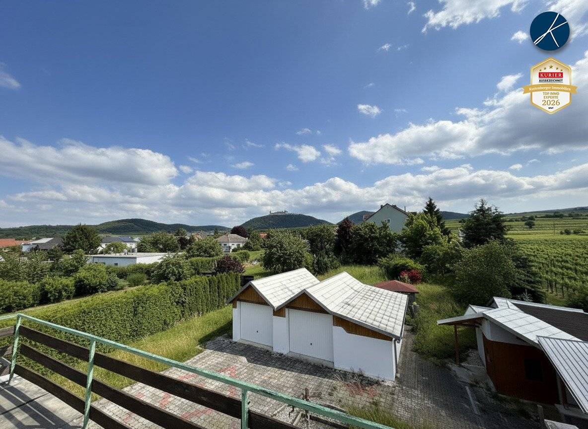Einfamilienhaus mit Bauland in Furth