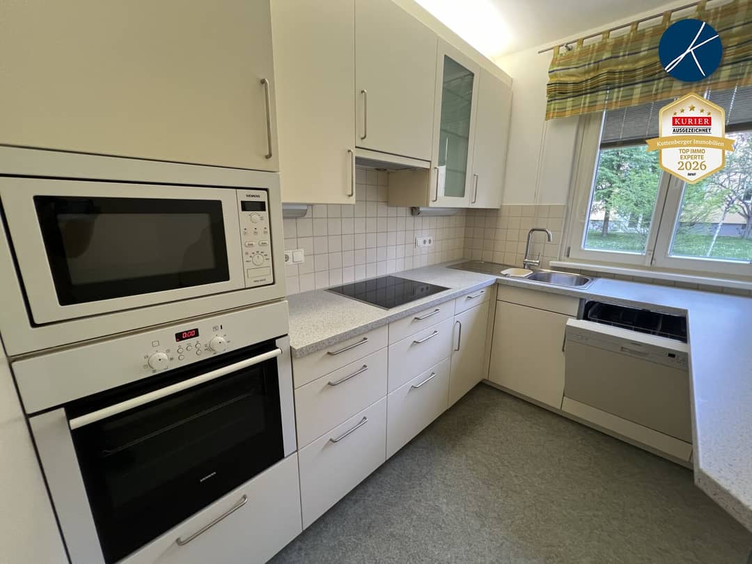 Green quiet location apartment with high quality built in furniture