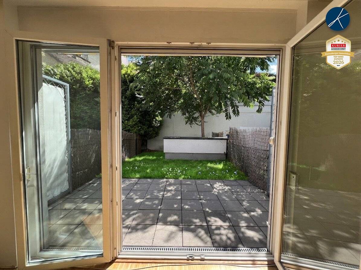 Like new ground floor apartment with garden and terrace