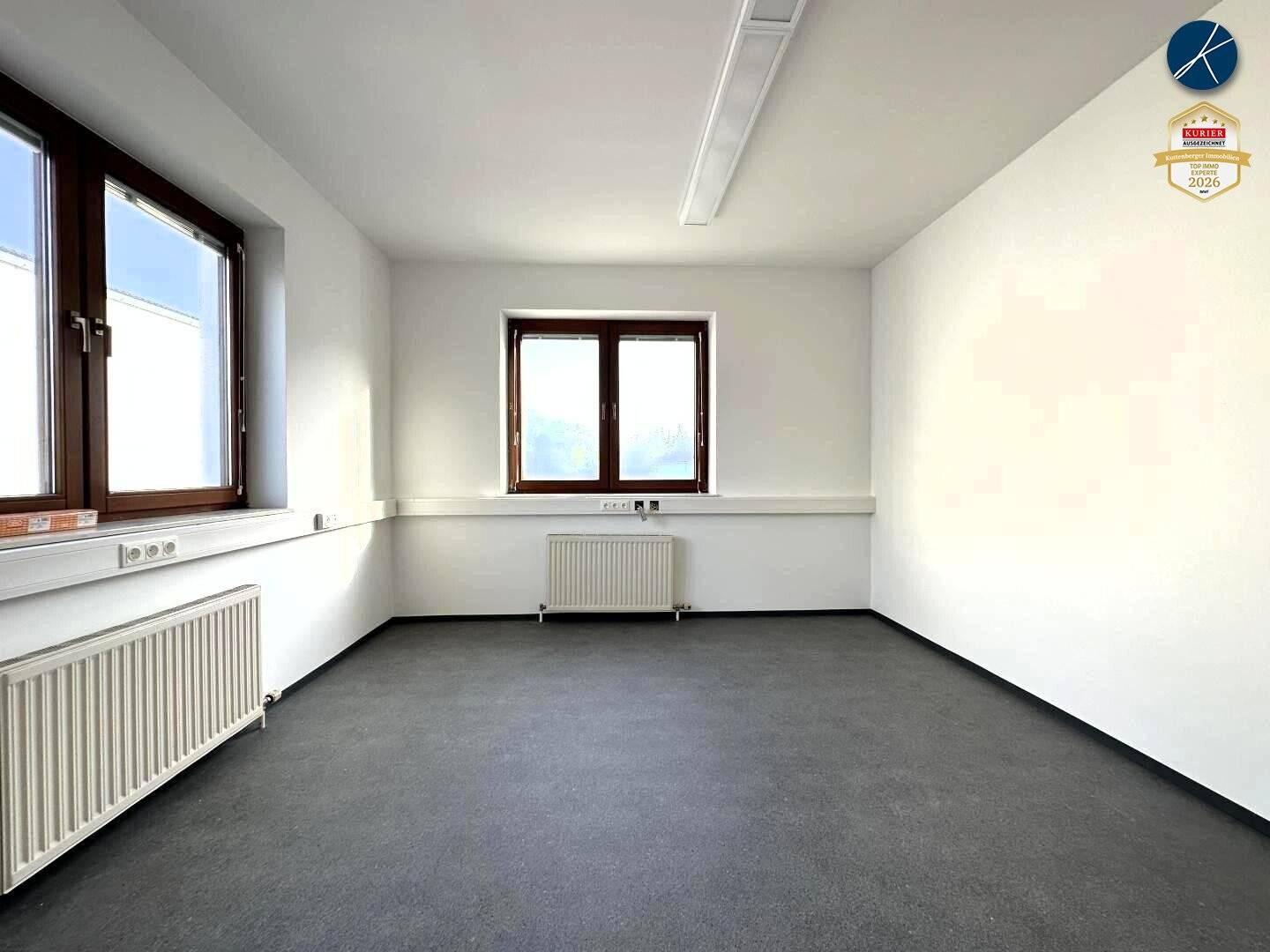 Renovated 2-Room Office Kammern