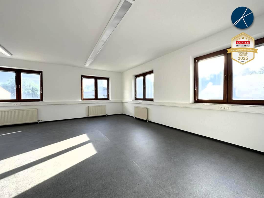 Renovated 2-Room Office Kammern