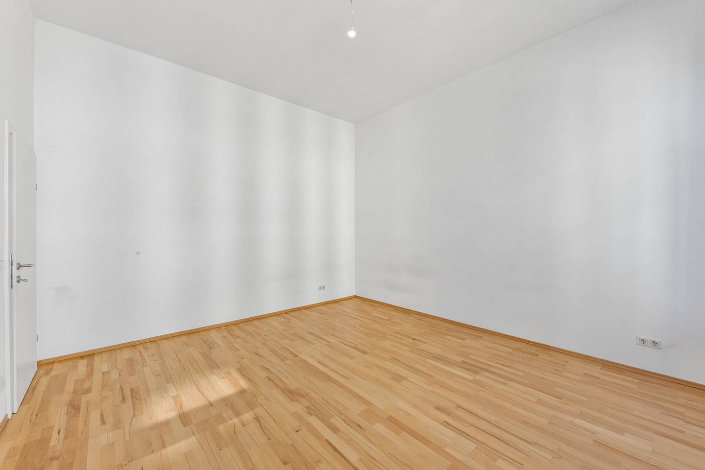 Apartment in a Gründerzeithaus near Währinger Park
