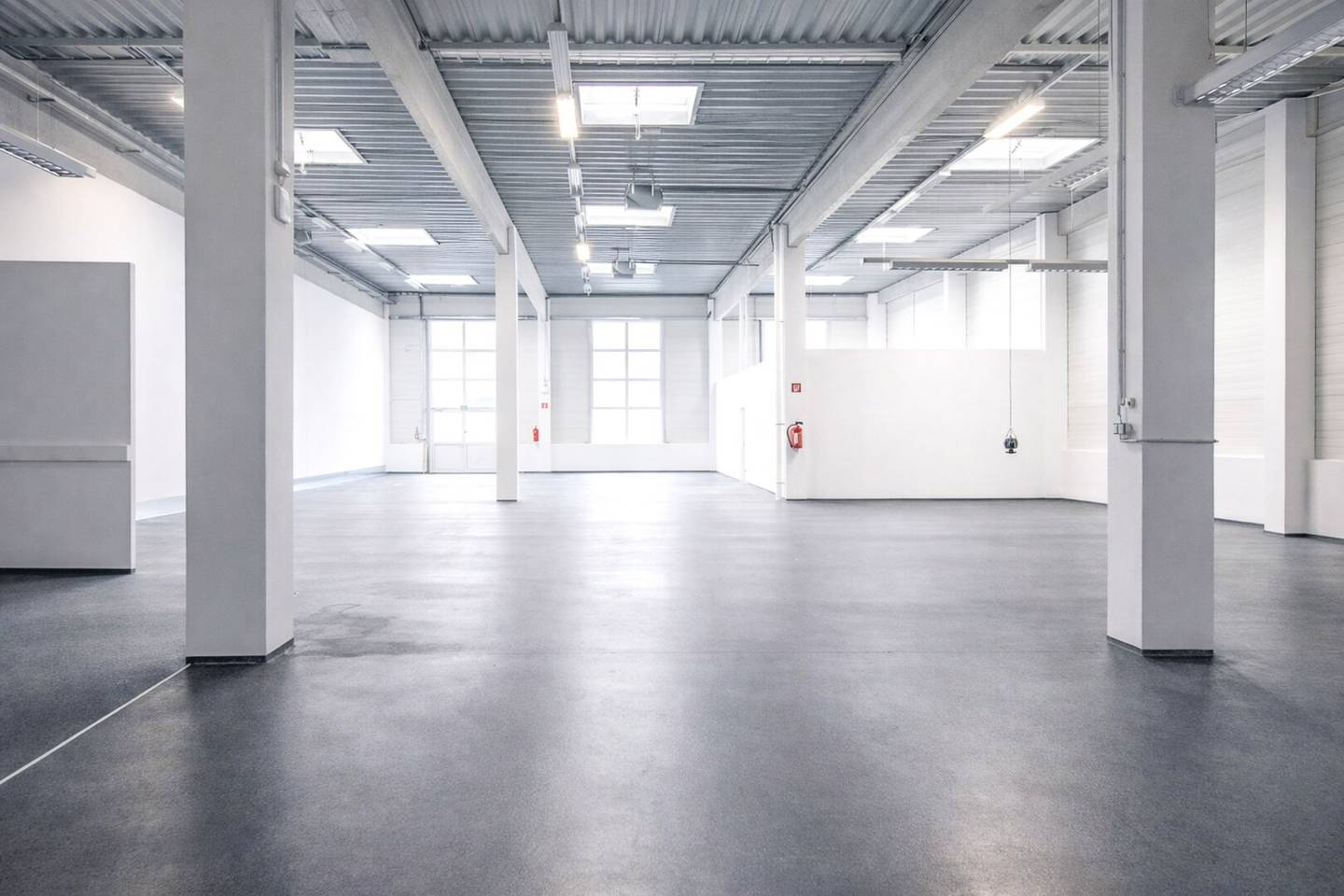 Warehouse+Office 570m² Wr. Neudorf