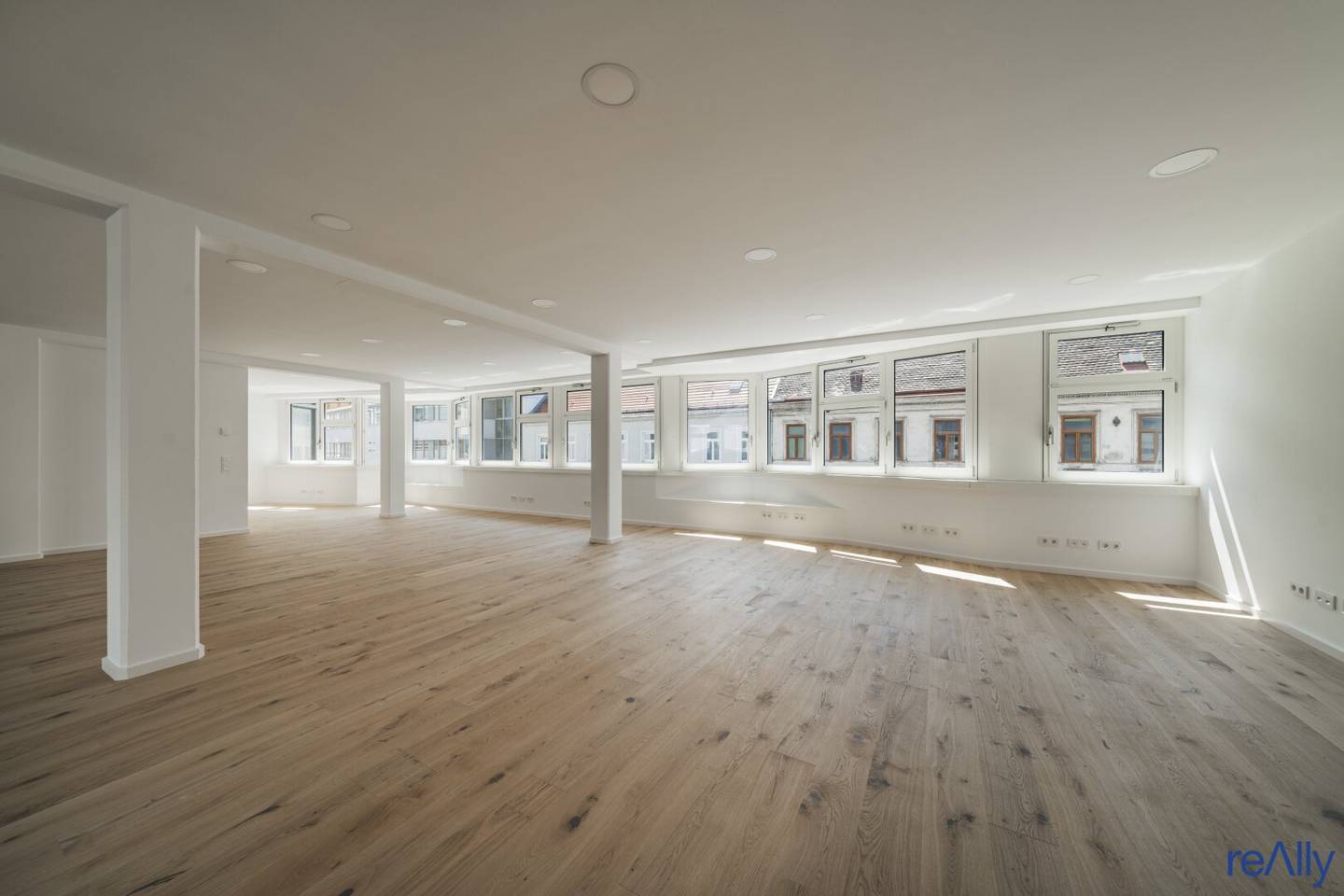 Modern Office 240m² Vienna 1150