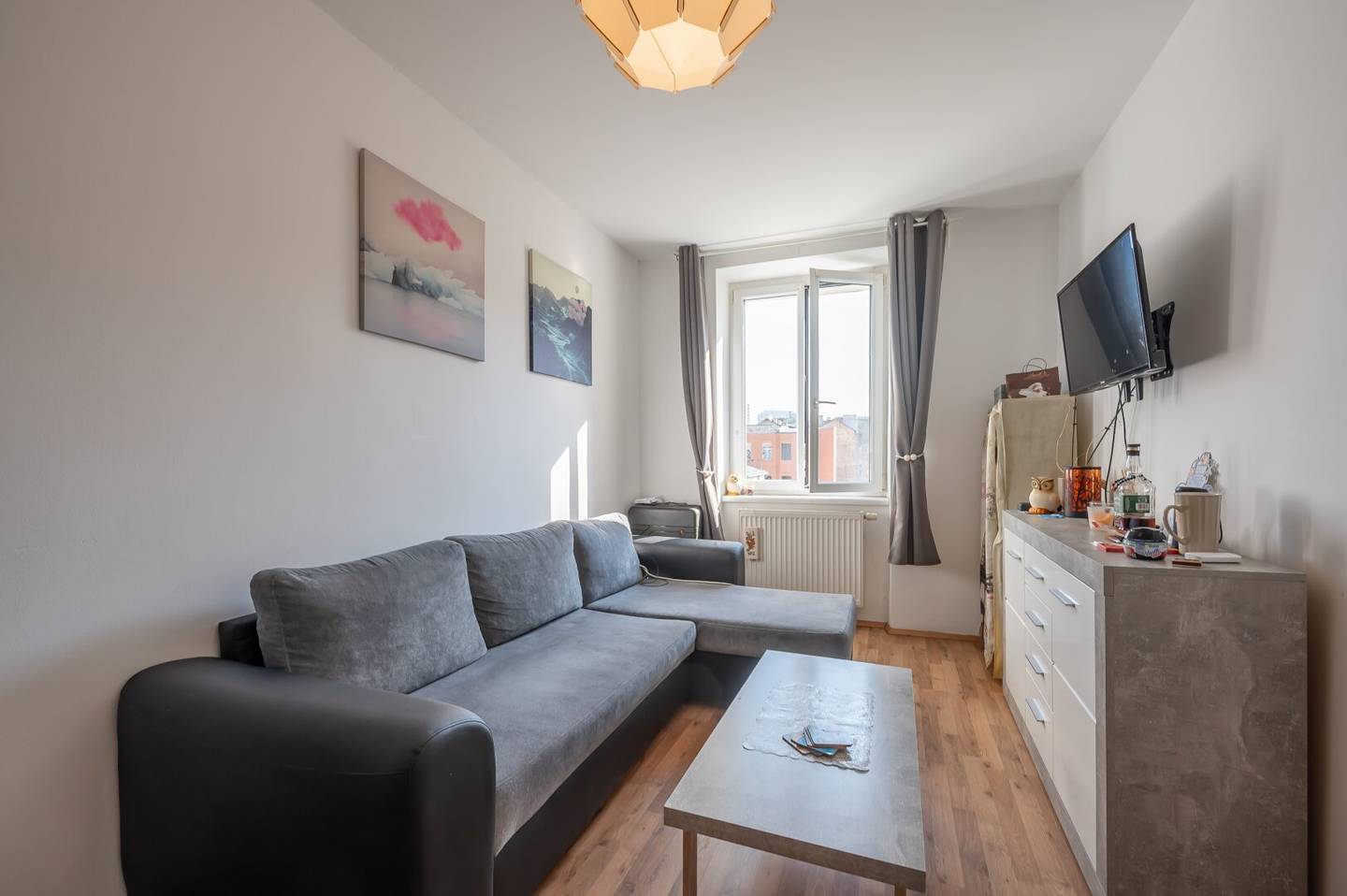 Altbauwohnung mit Balkon nahe Augarten