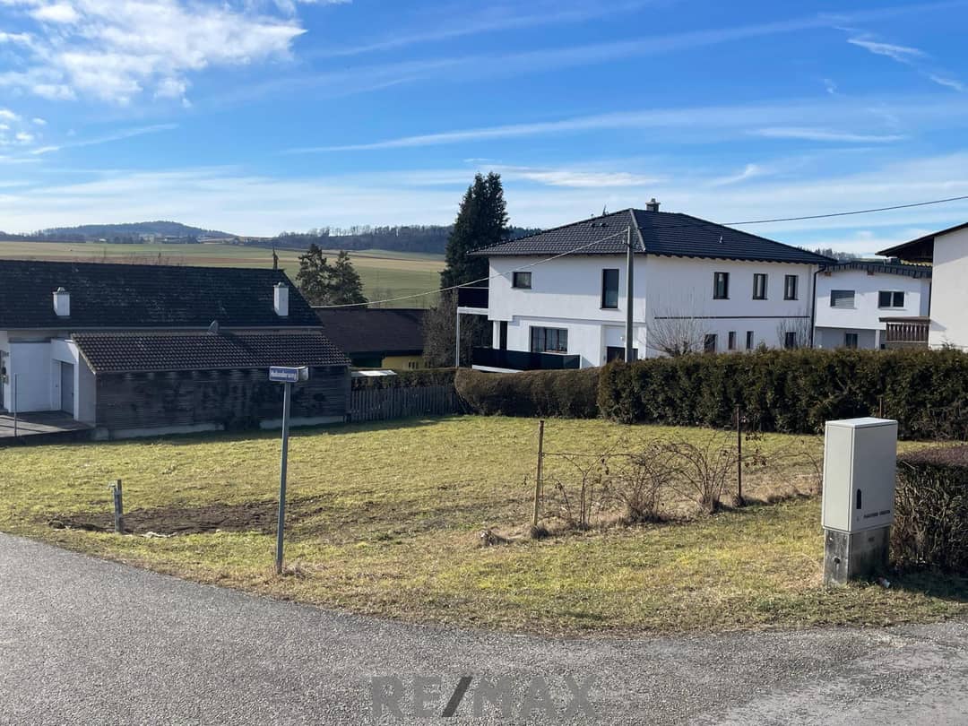 Lease plot Katsdorf 868m²