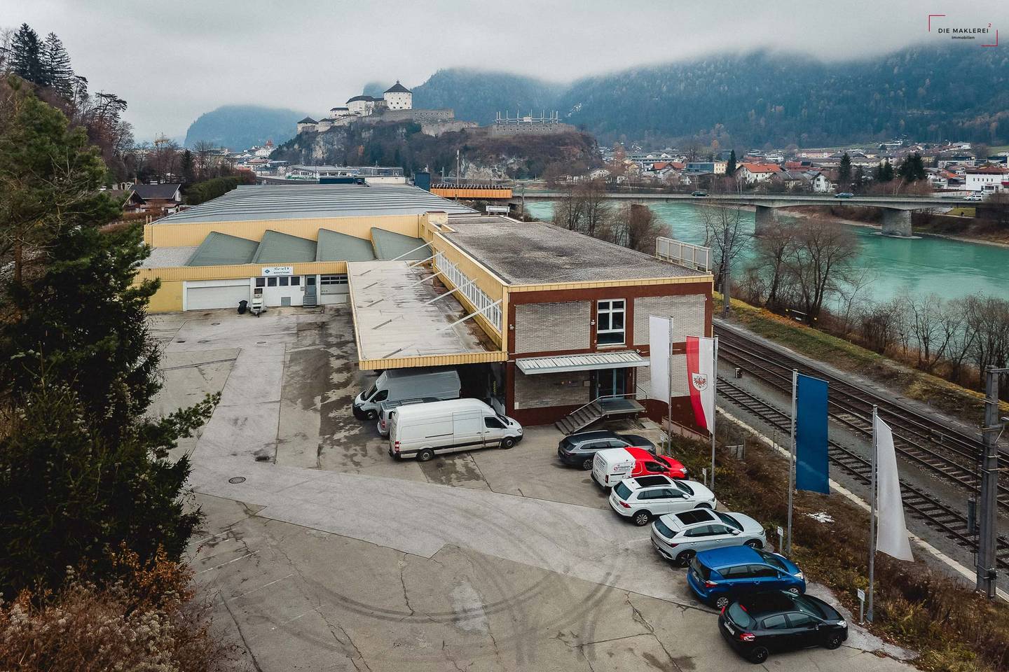 Office & Storage in Kufstein, 504 m²