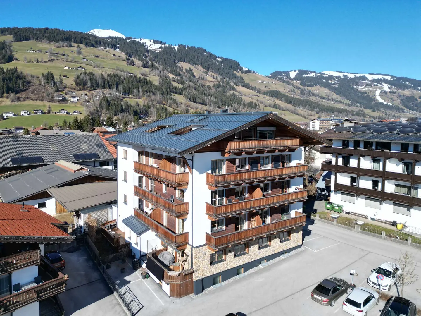 Wohnung mit Bergblick und sonniger Südwestlage