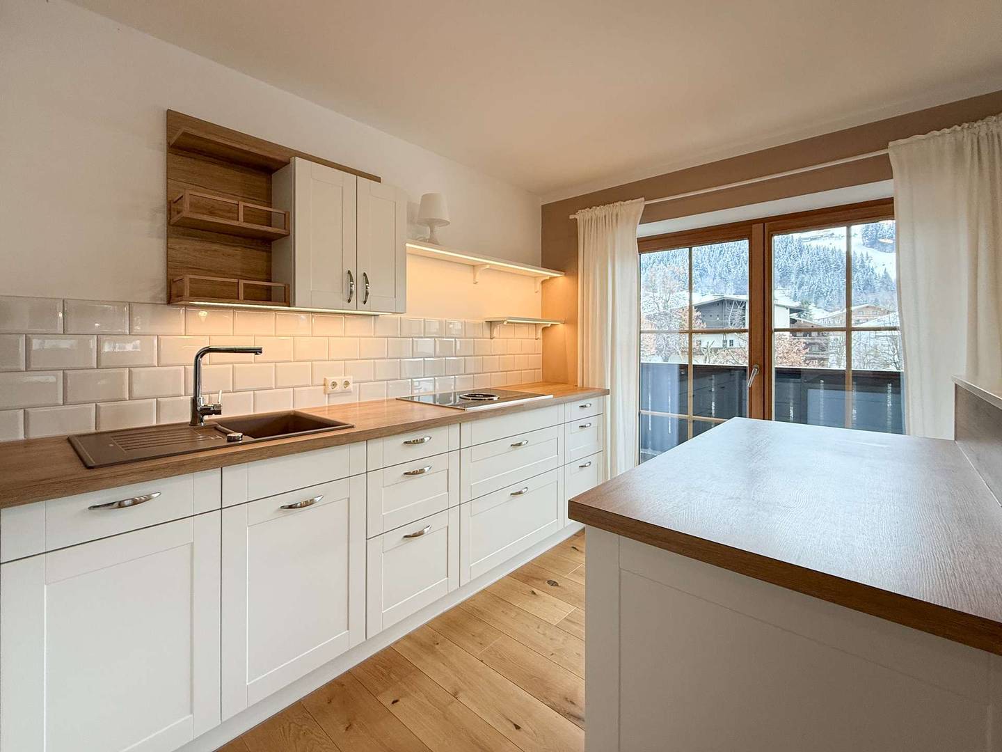 Wohnung mit Bergblick und sonniger Südwestlage