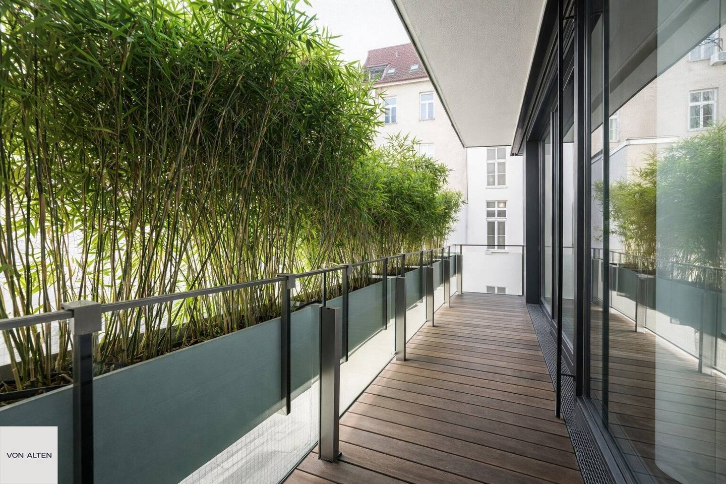 Neubau Wohnung ruhiger Hoflage Balkon