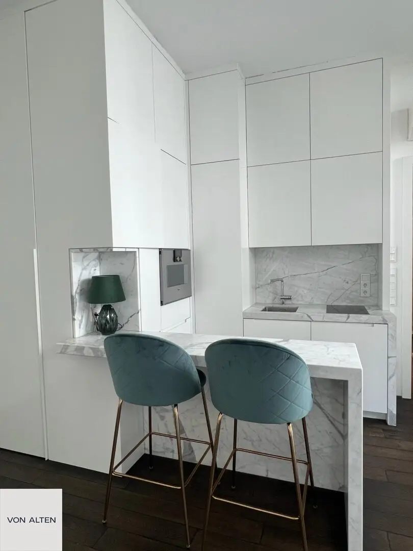 Newly built apartment with balcony in courtyard