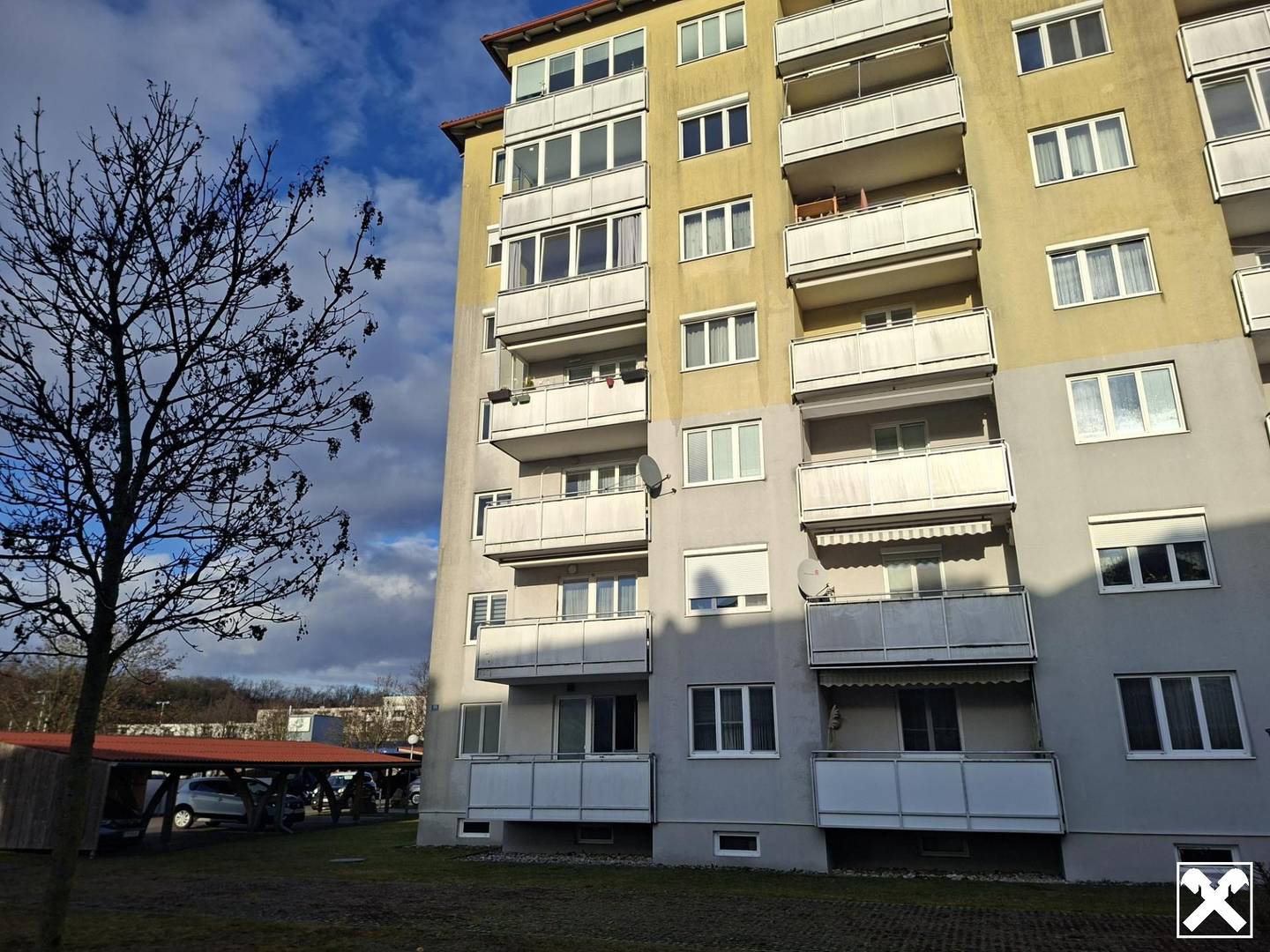 Wohnung nahe Traisenpark mit Loggia und Stellplatz