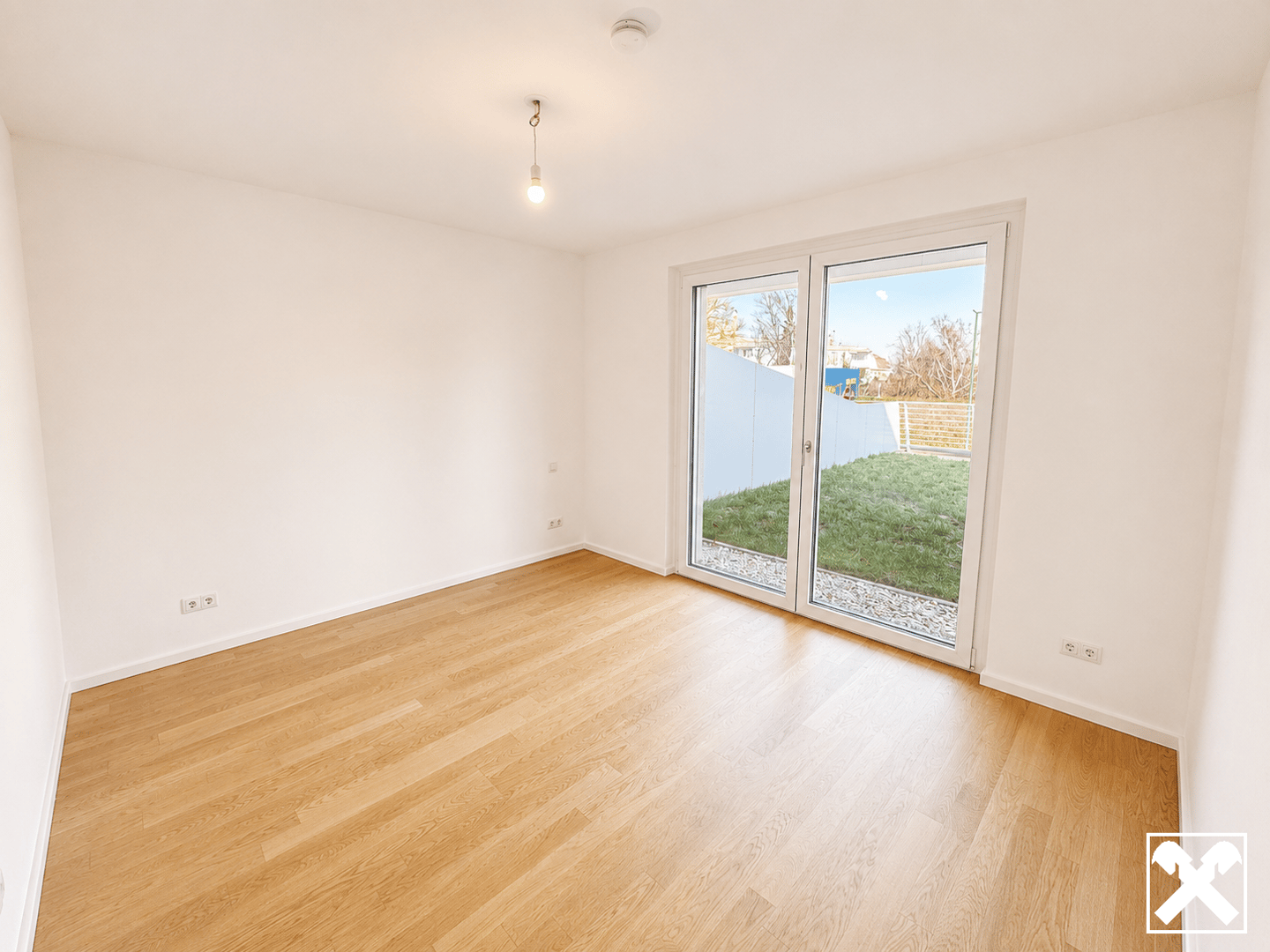 Ground floor apartment private garden and view