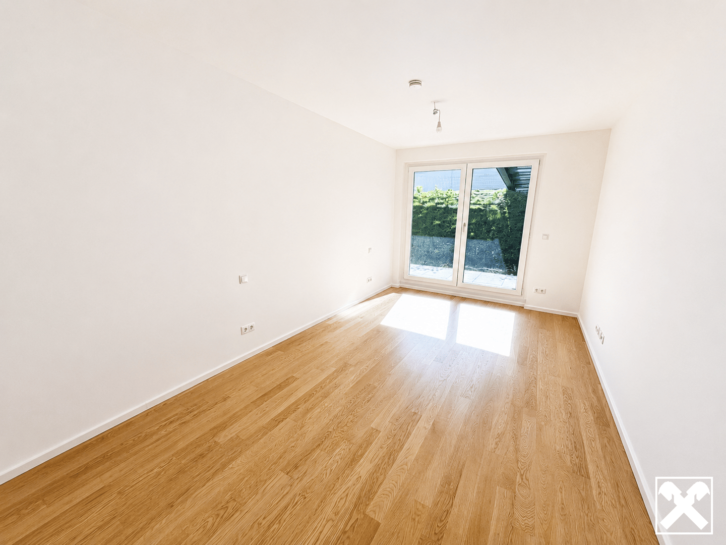 Ground floor apartment with panoramic view and garden