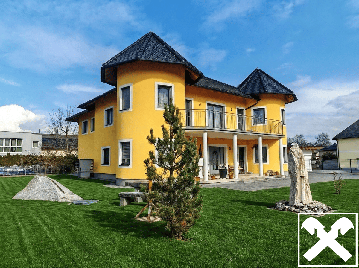 Anwesen in Klagenfurt mit Garten und Garage