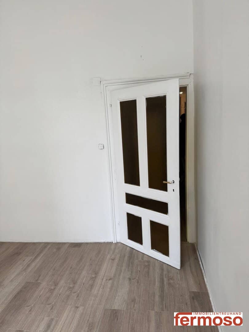 Anlegerwohnung with good transport links barrier free
