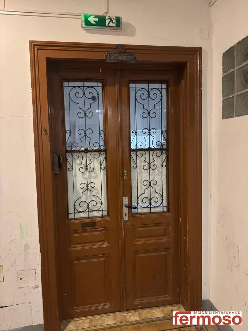 Anlegerwohnung with good transport links barrier free