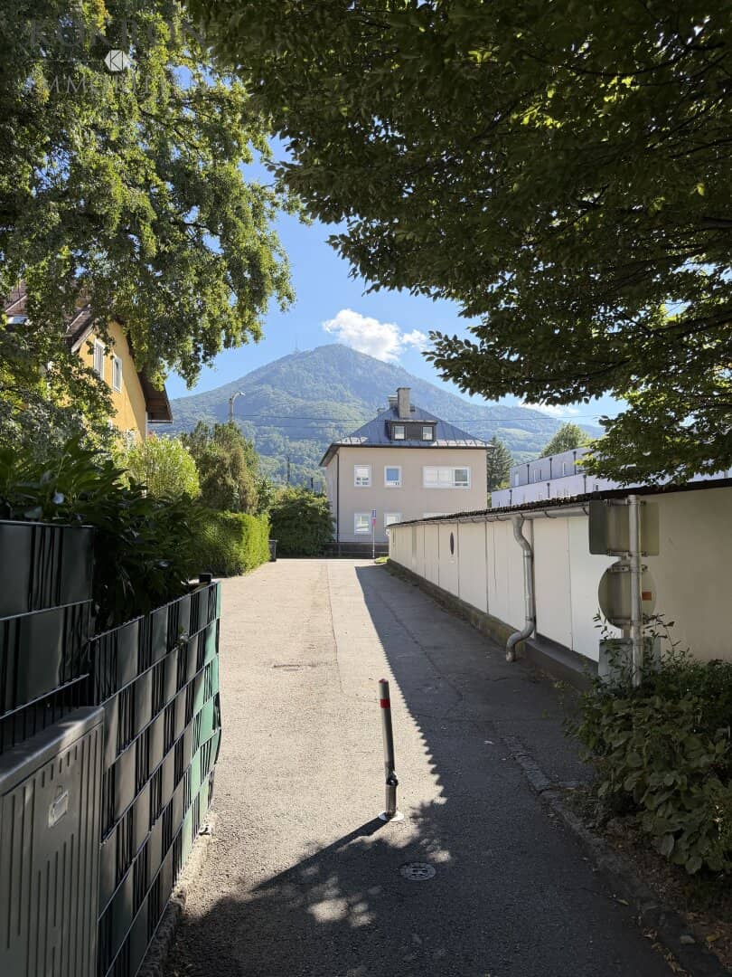 Starterwohnung mit Blick ins Grüne