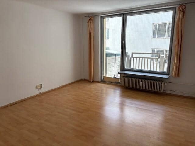 Apartment with loggia near Schwedenplatz
