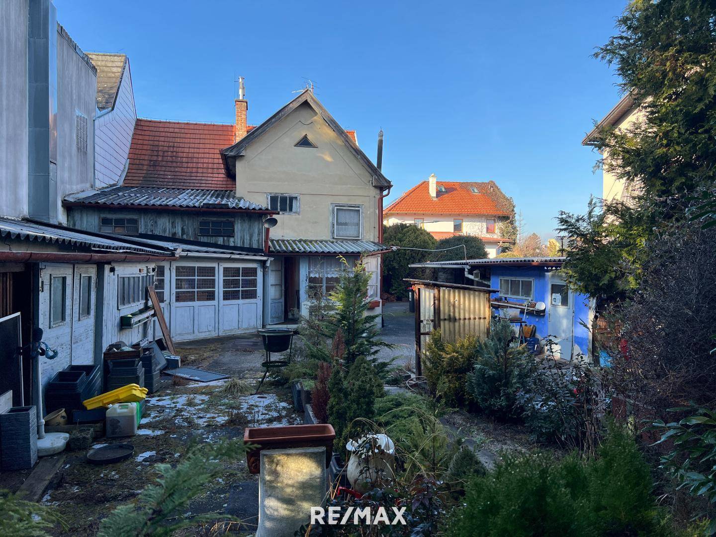 Altbauhaus mit Garten in Wiener Neustadt