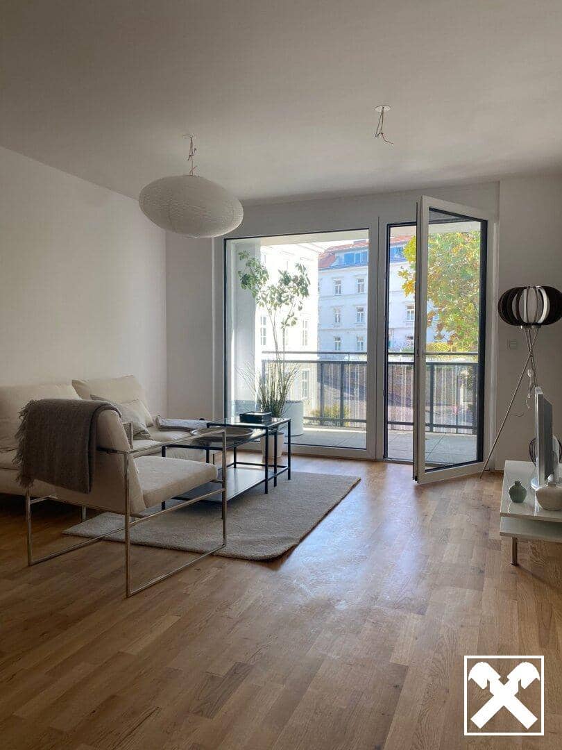 New build apartment with accessible lift and underground parking