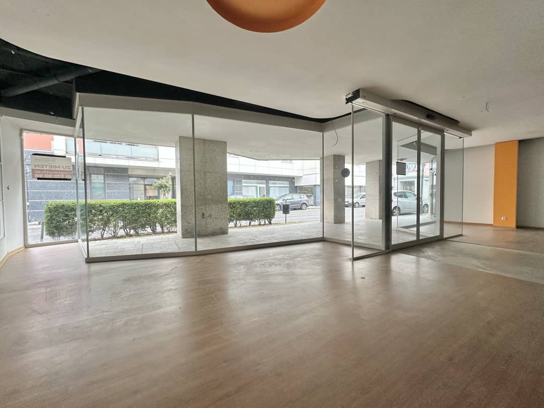 Büro/Praxis: 330 m² in Hainburg an der Donau, zentrale Lage