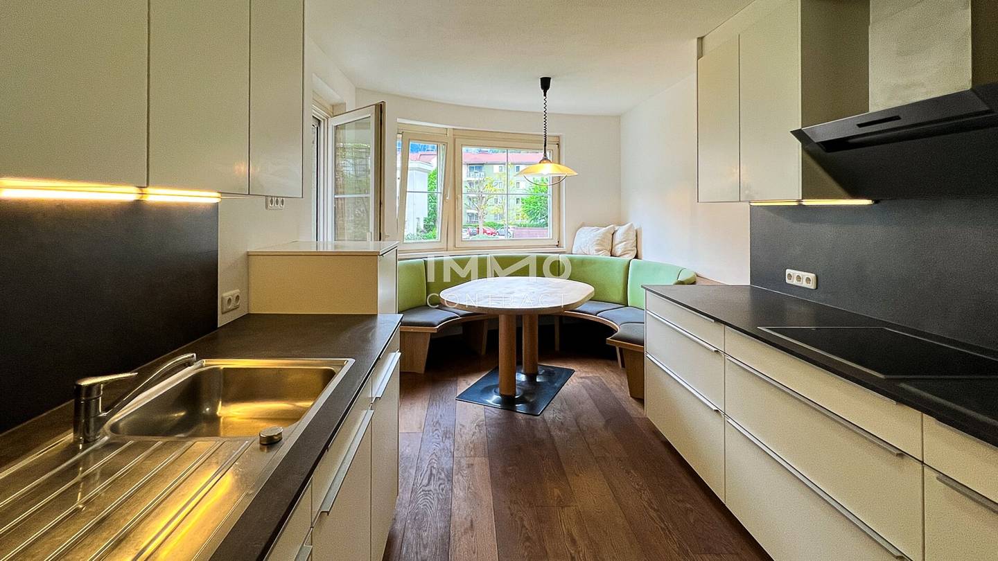 Apartment with southwest balcony and underground parking