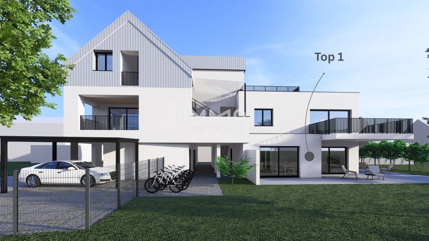 Garden apartment with private garden and terrace