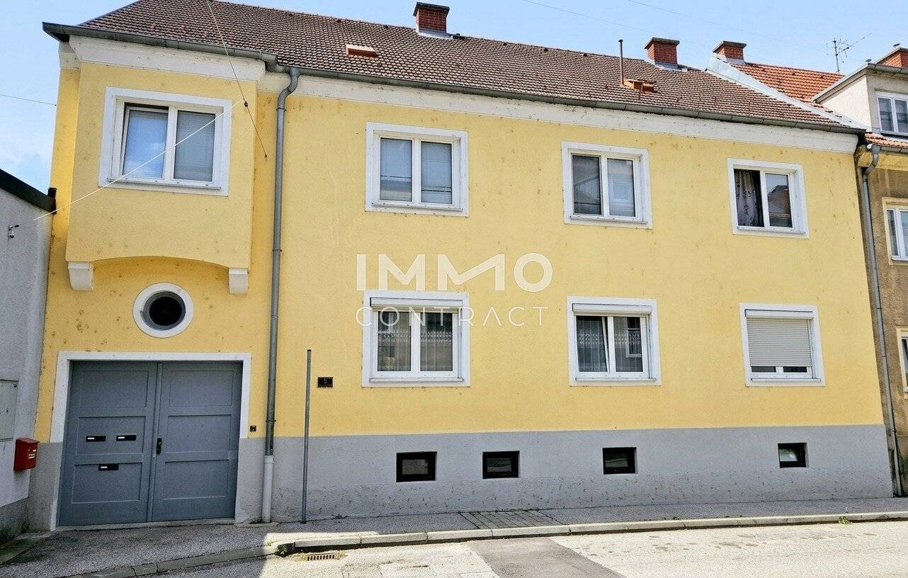Multi-family House Center Wiener Neustadt