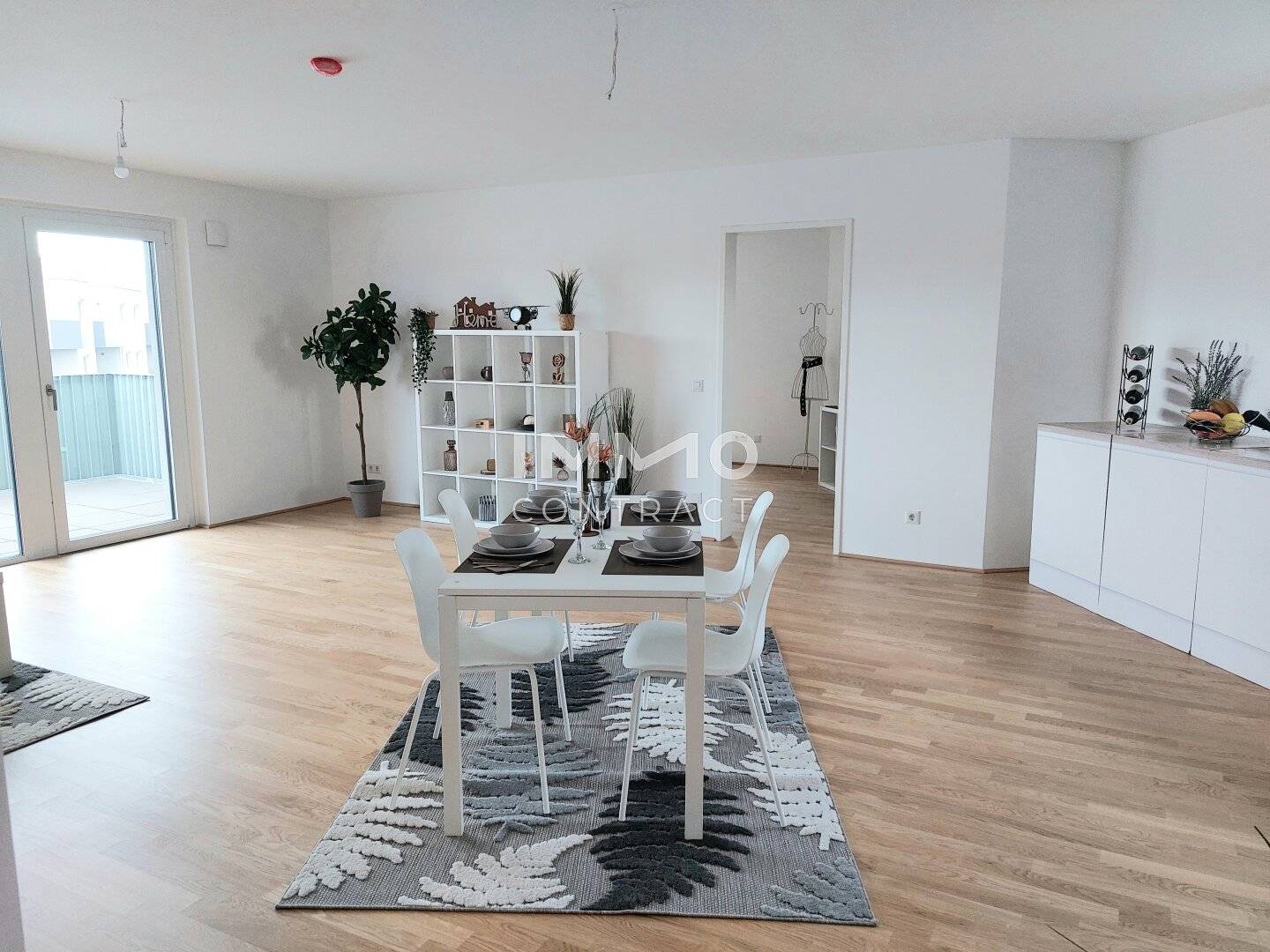 Erstbezug Wohnung nahe der Hauptstadt mit Loggia