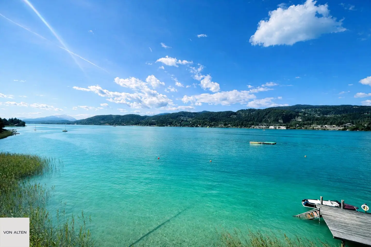 Apartment at Lake Wörthersee with private lake access