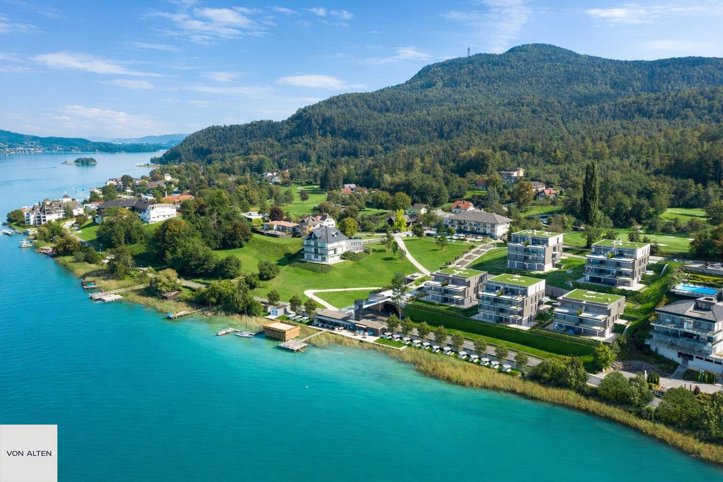 Apartment at Lake Wörthersee with private lake access