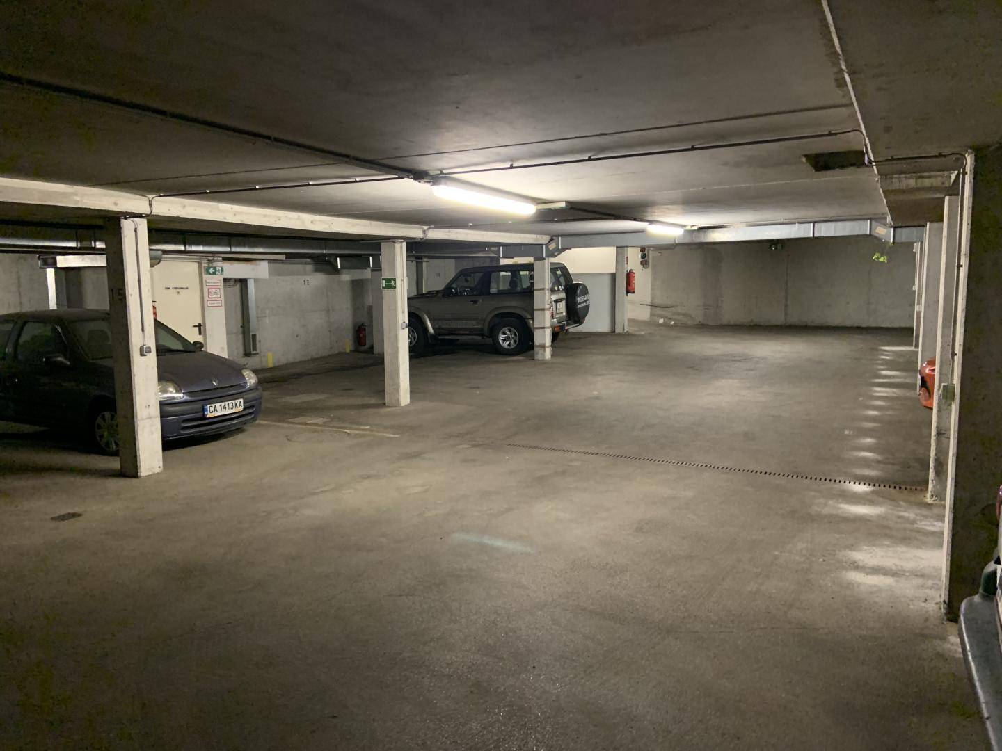 Tiefgaragenstellplatz in Wien 1100