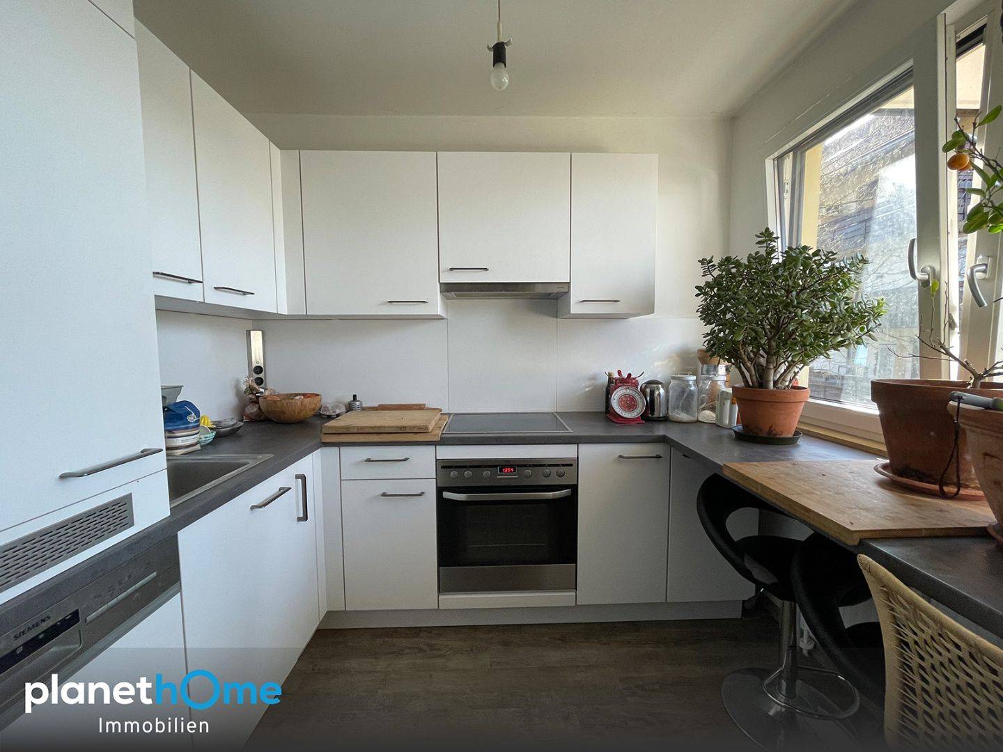 Wohnung ruhige Lage Balkon Parkplatz