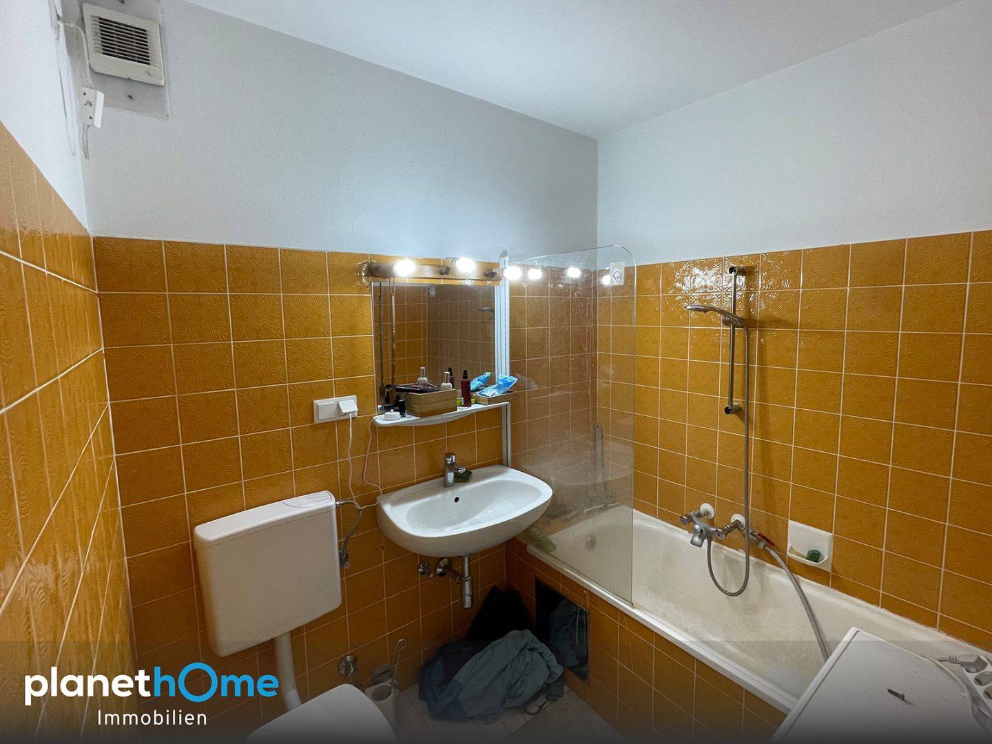 Wohnung ruhige Lage Balkon Parkplatz