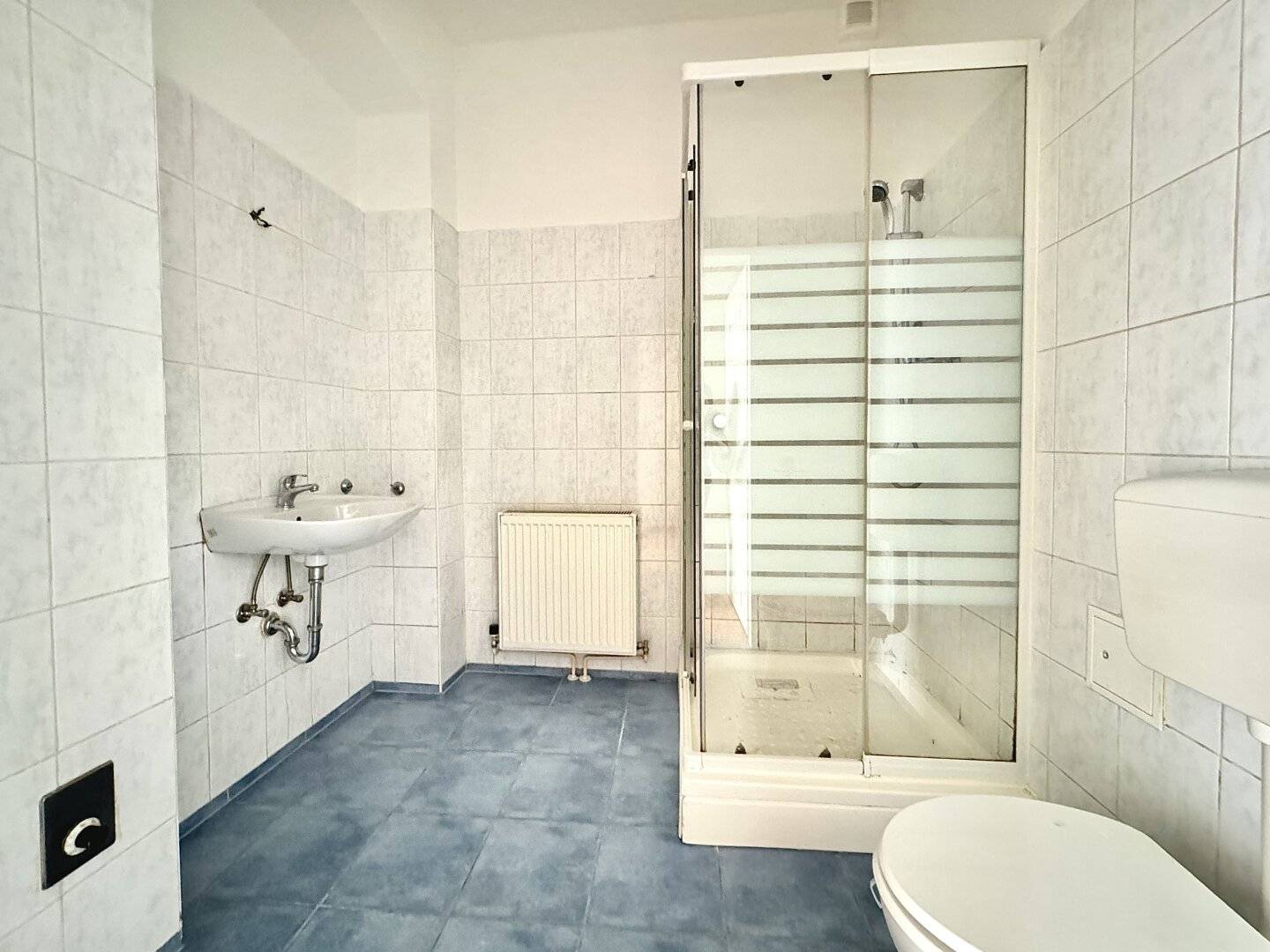 Wohnung near subway short term rental