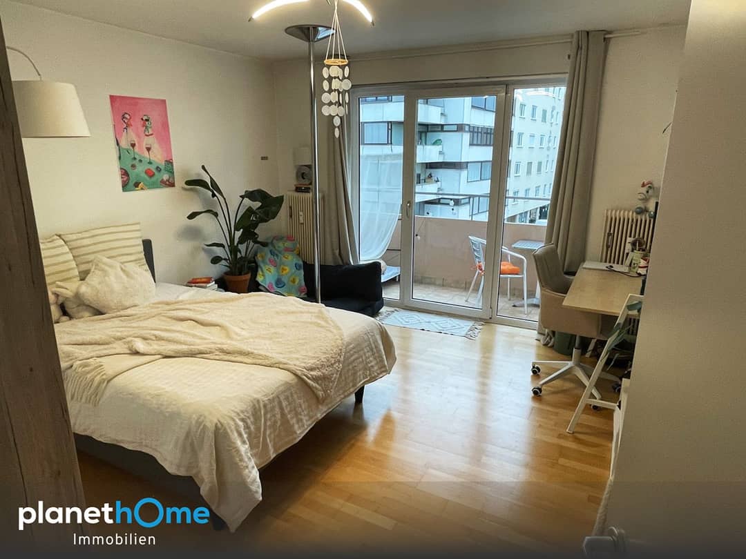 Schlafzimmer Balkon