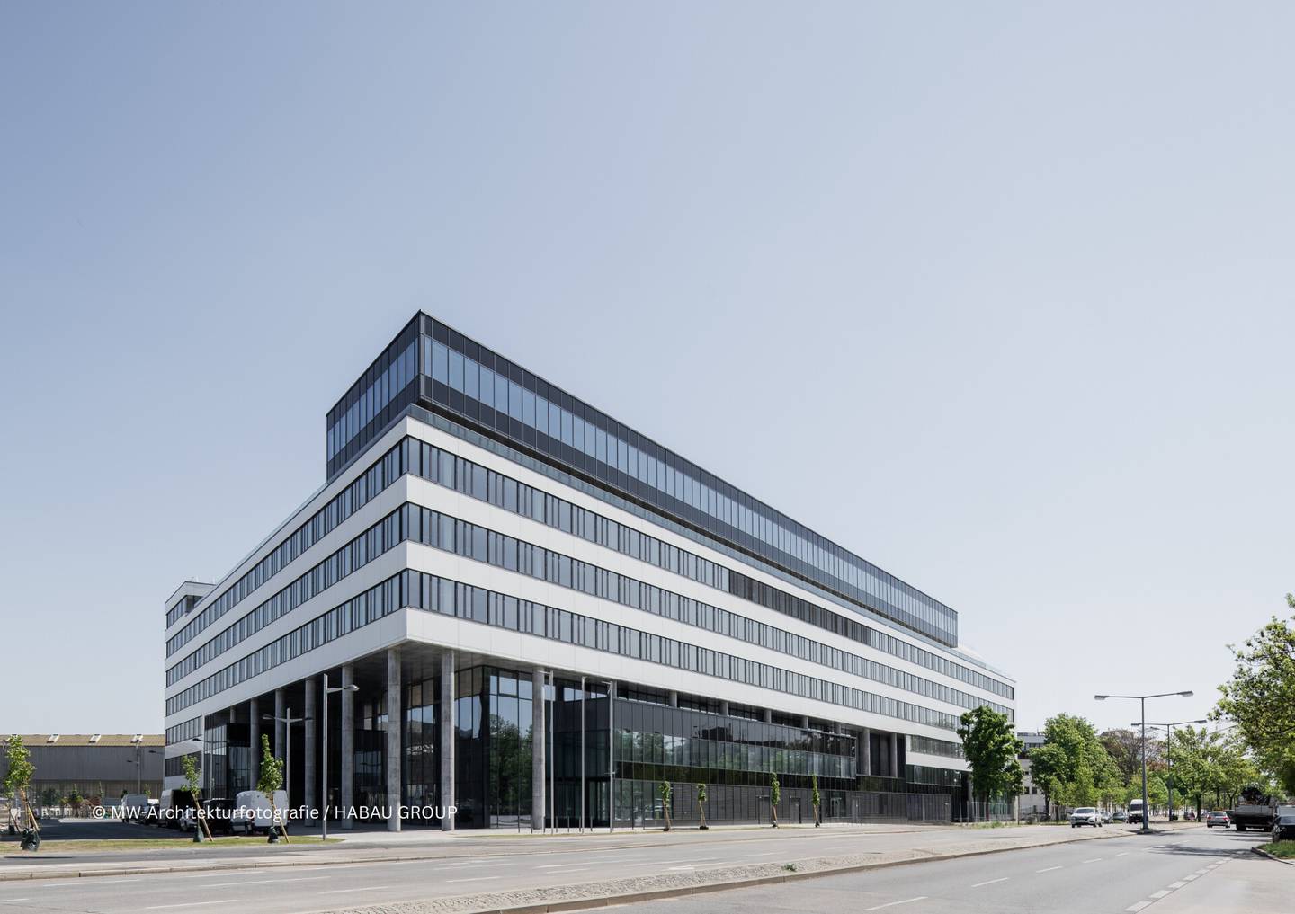 Office Spaces TwentyOne Central Hub