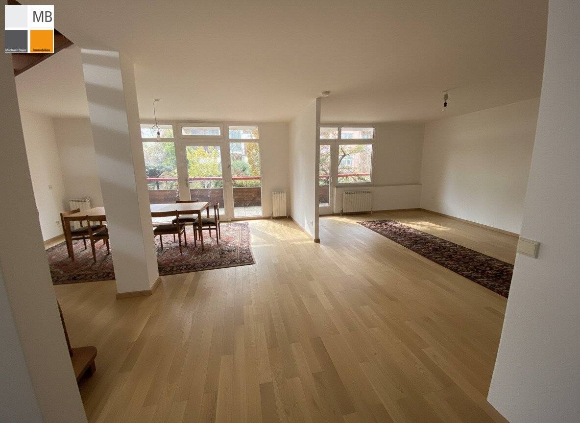 Großzügige Maisonettewohnung mit zwei Terrassen