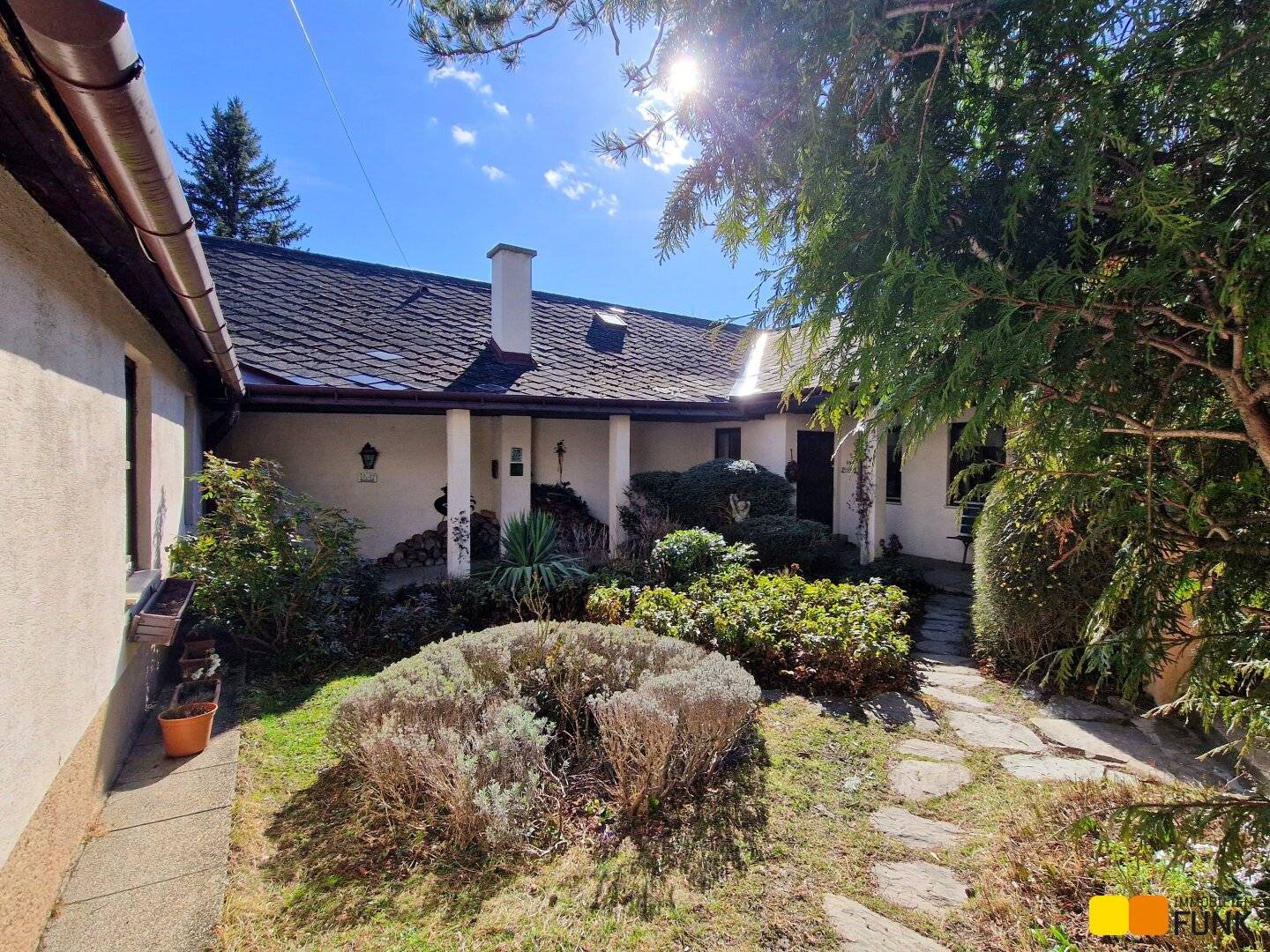 Charming House in Hinterbrühl