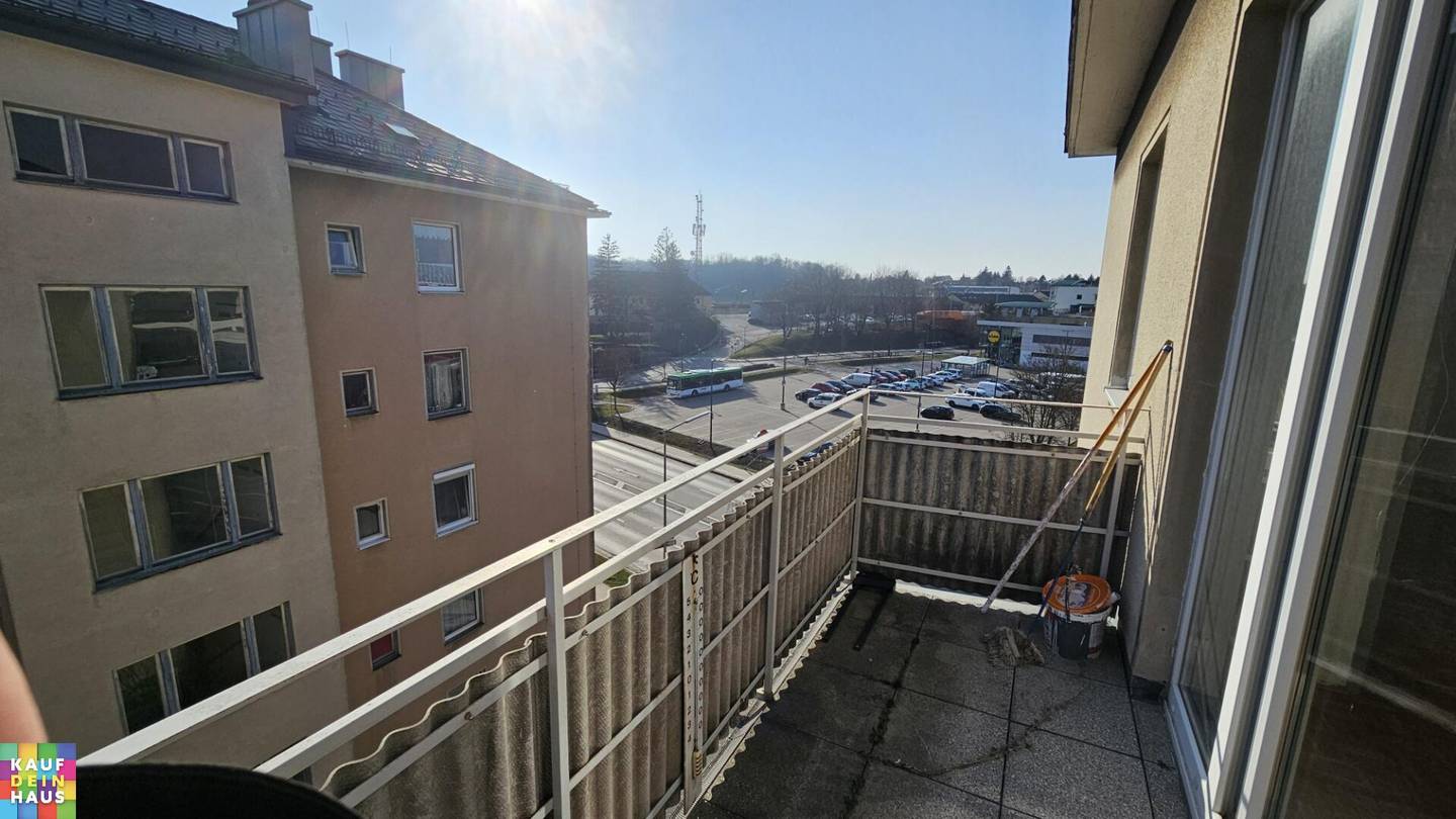 Praterstraße 8 - near train station