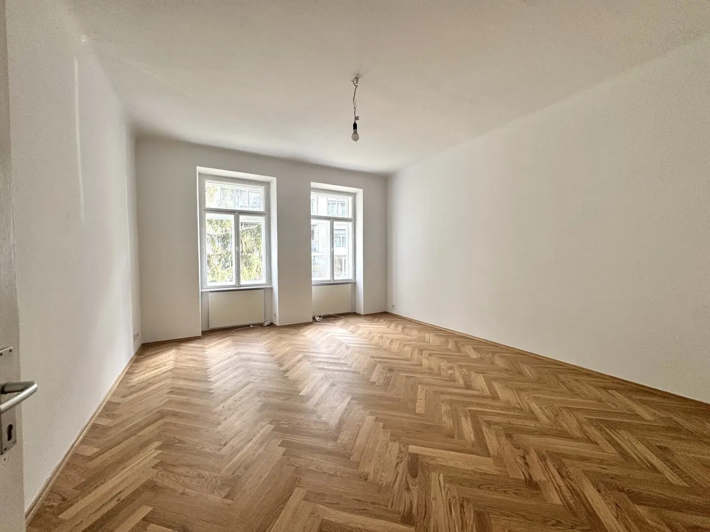 City apartment near U3 Schlachthausgasse Charming old building in quiet location