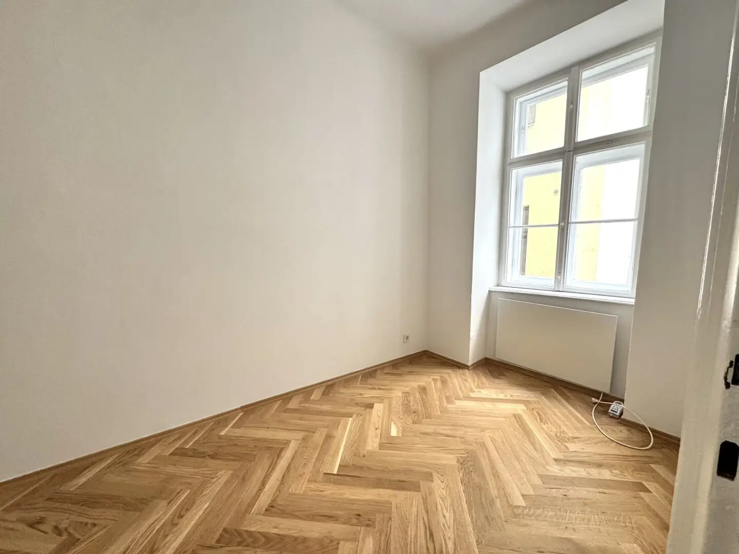 City apartment near U3 Schlachthausgasse Charming old building in quiet location