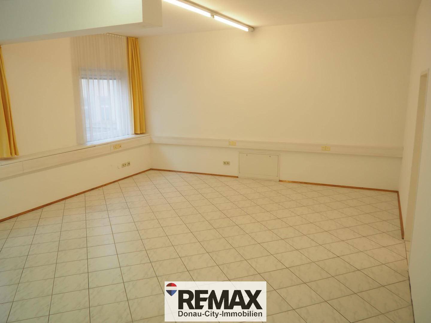 Büro 153m² n. U1 Altes Landgut