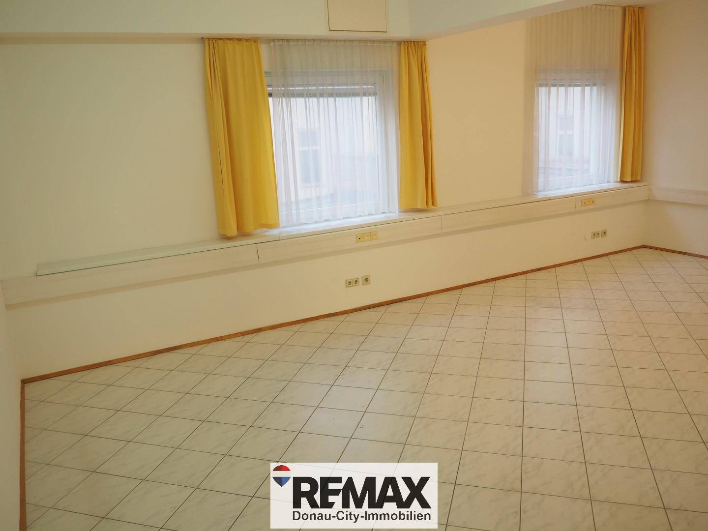 Büro 153m² n. U1 Altes Landgut