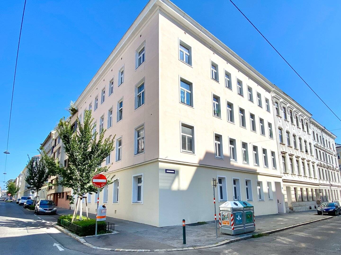 Generalsanierte Wohnung in Hernals helle Räume