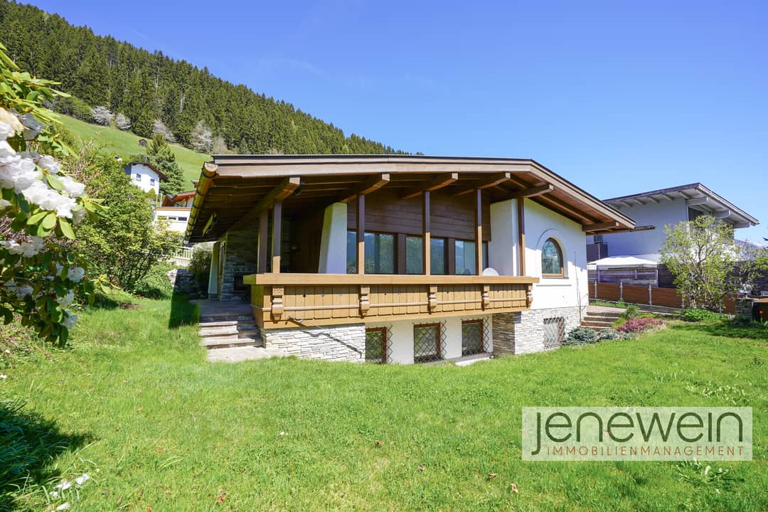 Einfamilienhaus in Oberperfuss