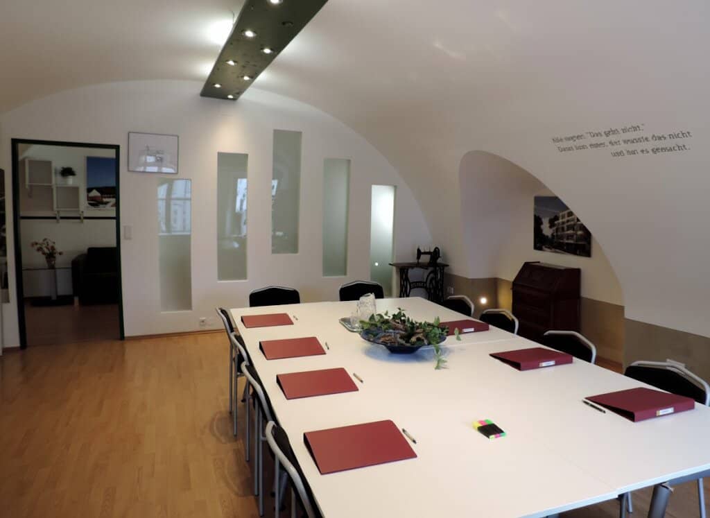 ALL INCLUSIVE RENT: Corporate address from 69,-- I Workspaces from 99,-- I Offices from 200,-- in various sizes + seminar meeting room! incl. heating, internet, cleaning, meeting rooms, parking, etc.!