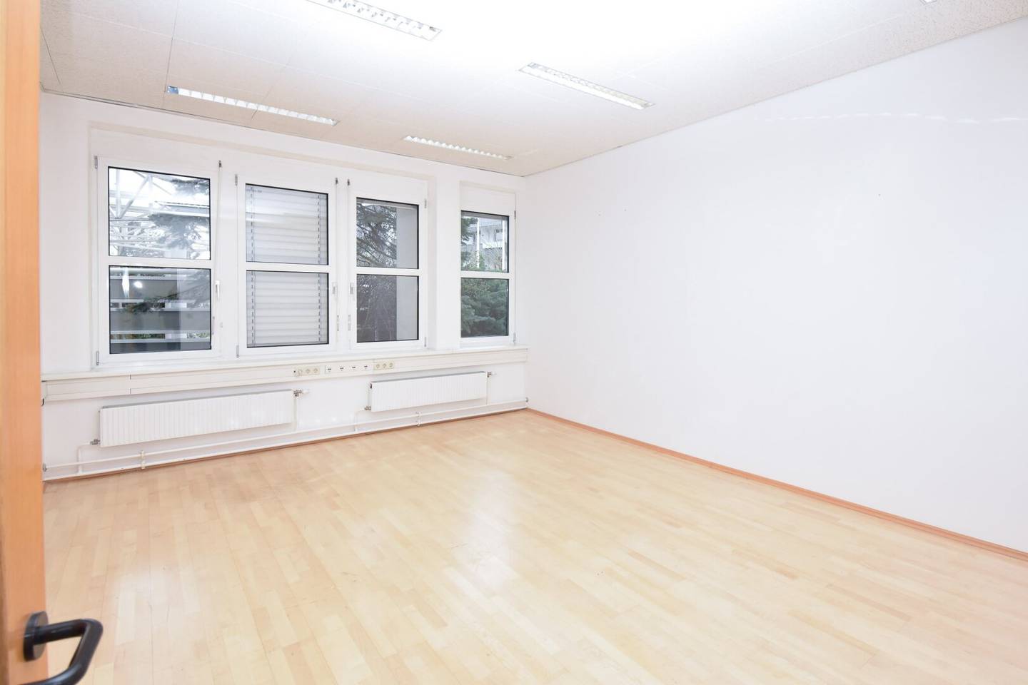 Modern office space 219m² Vienna 1230