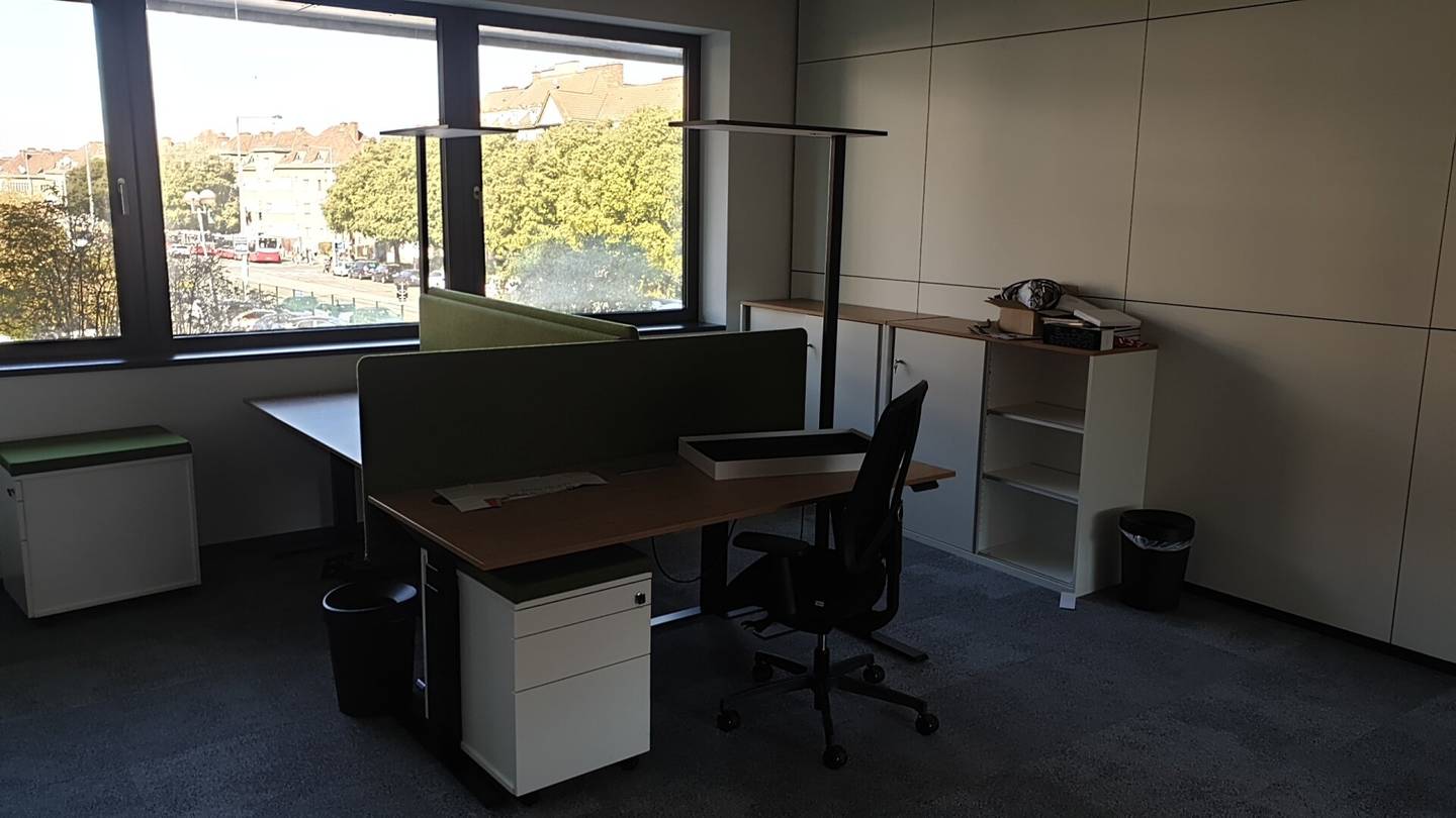 Office 263m² Favoriten, Vienna